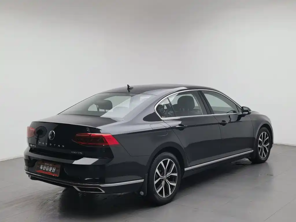 Volkswagen Magotan — миниатюра 2