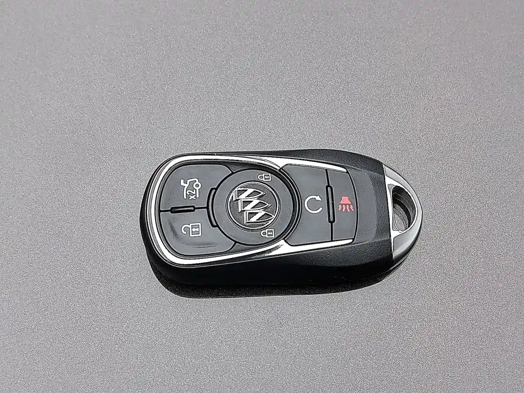Buick LaCrosse — миниатюра 19