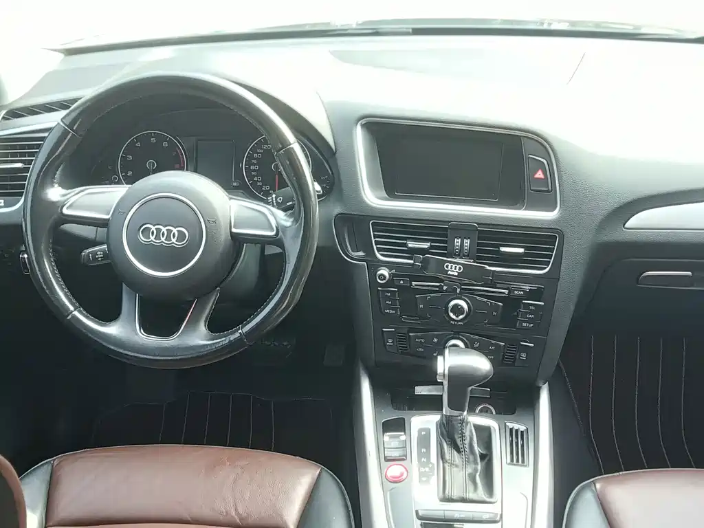 Audi Q5 — миниатюра 11