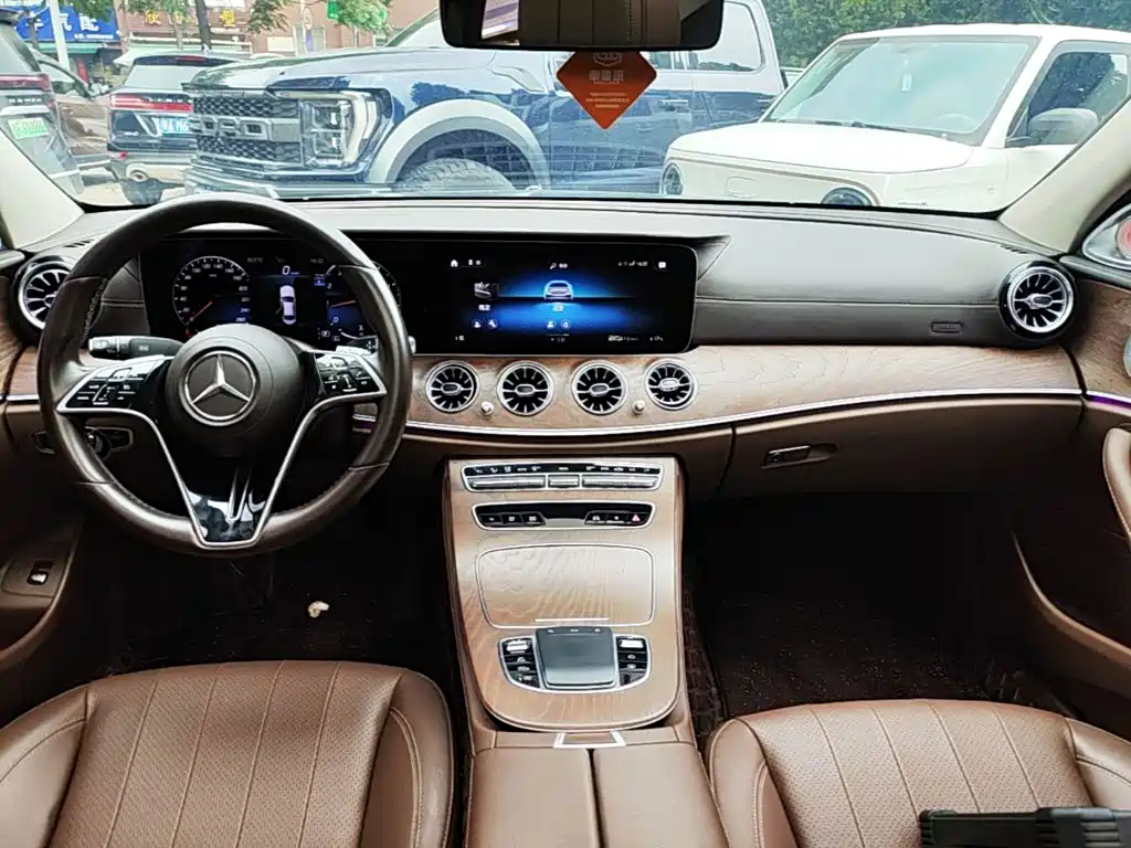 Mercedes-Benz E-Class E 2022 E 300 L Luxury