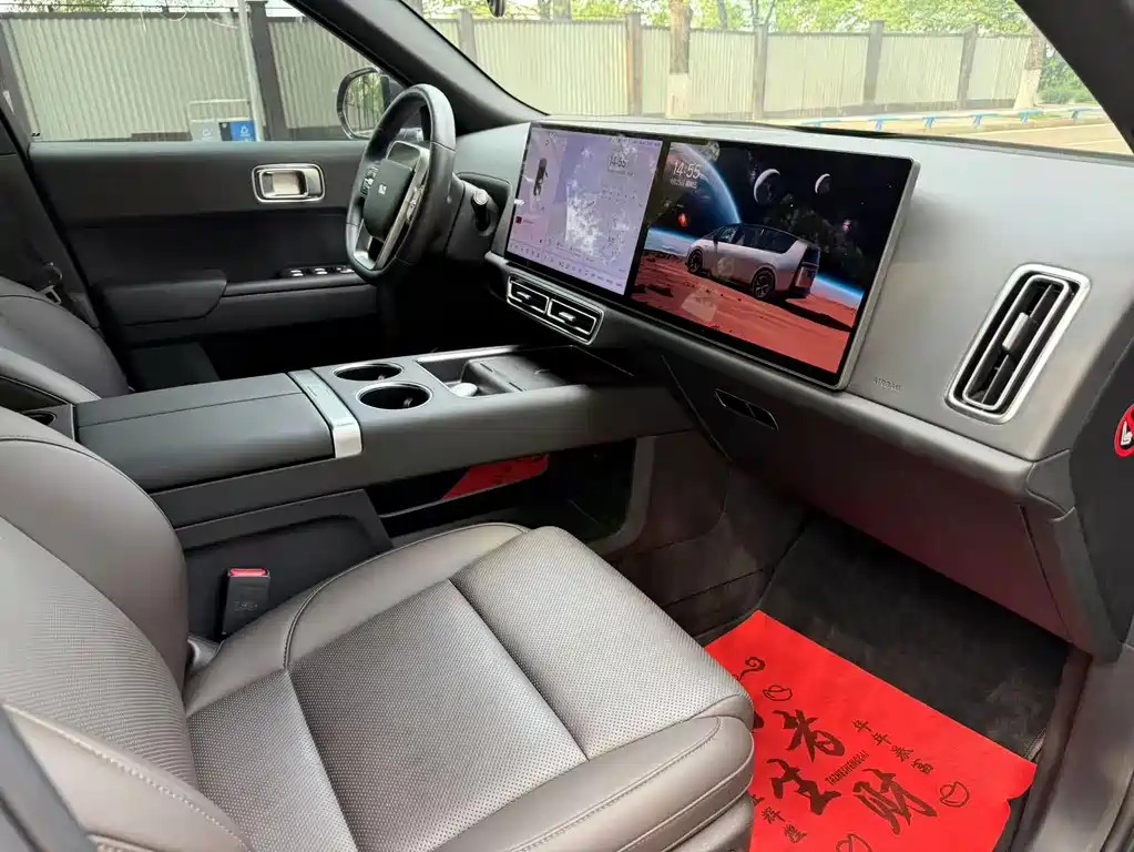Li Auto Li L8 — миниатюра 4