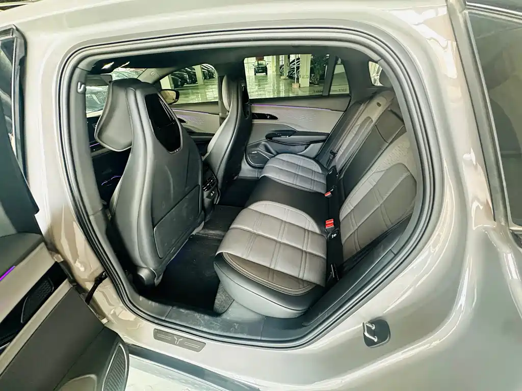Hongqi EH7 2024 760 Pro+