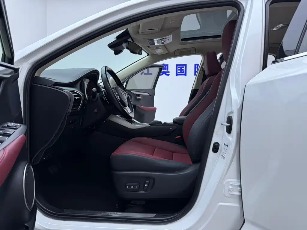 Lexus NX — миниатюра 5