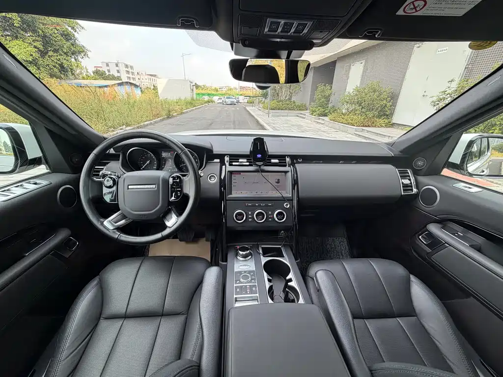 Land Rover Discovery — миниатюра 17