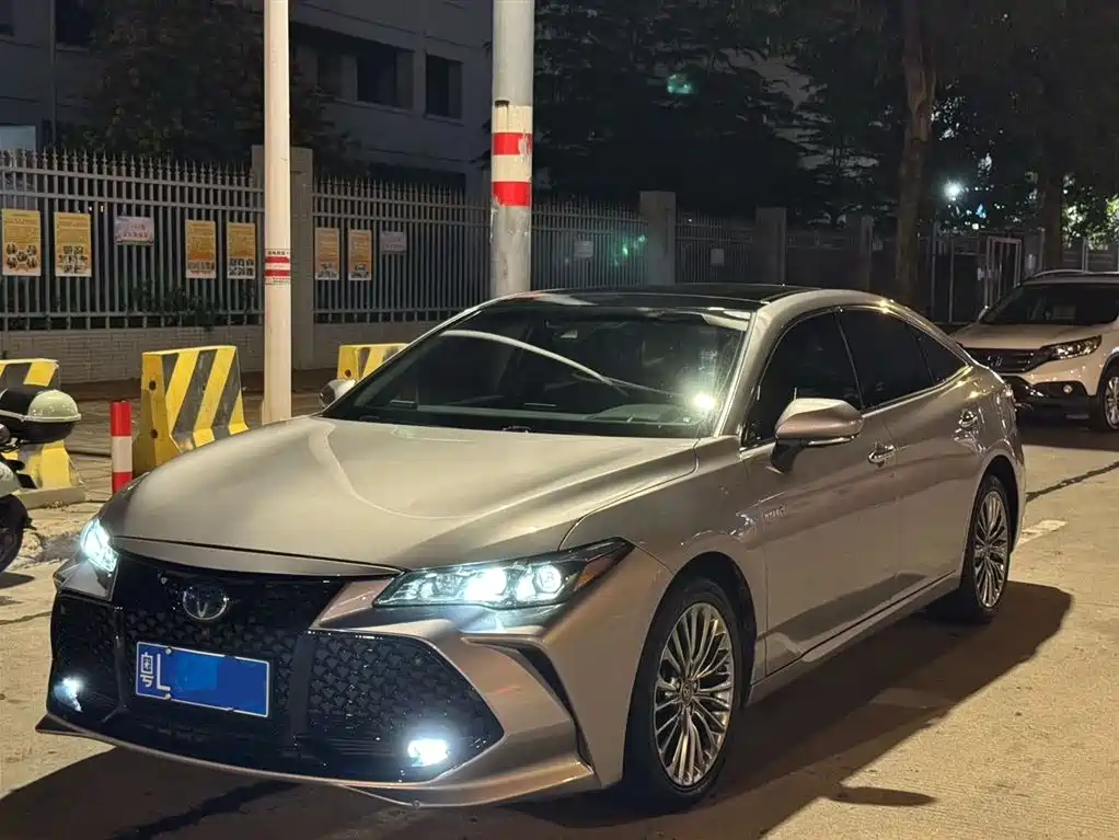 Toyota Avalon 2019