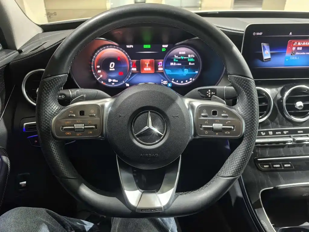 Mercedes-Benz C-Class — миниатюра 11