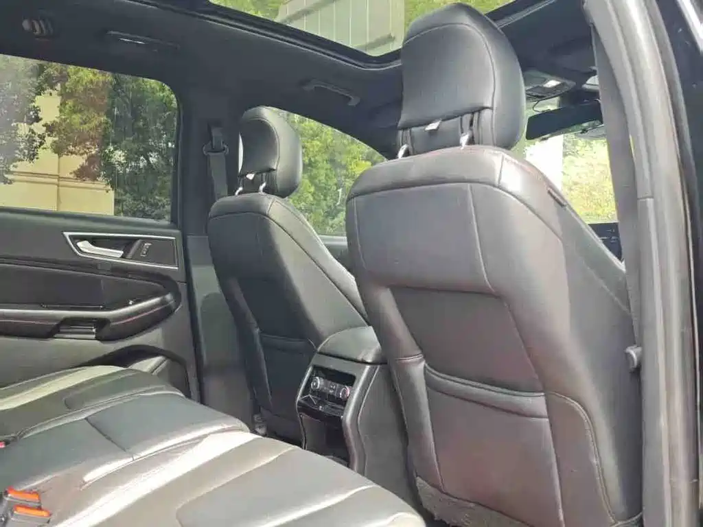 Ford Edge — миниатюра 8