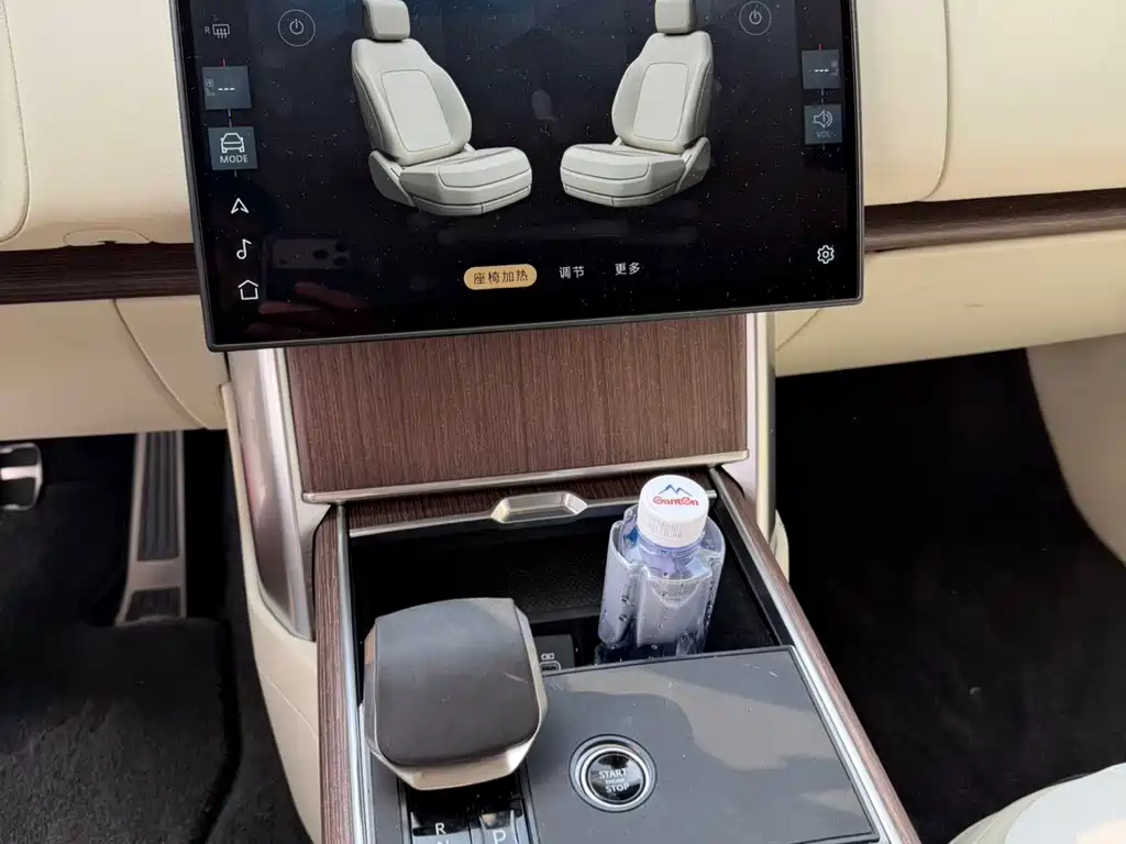 Land Rover Range Rover — миниатюра 11