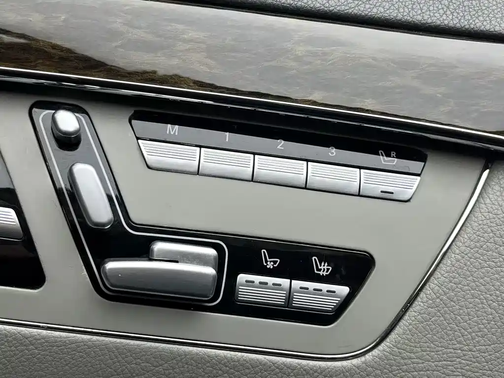 Mercedes-Benz S-Class — миниатюра 8