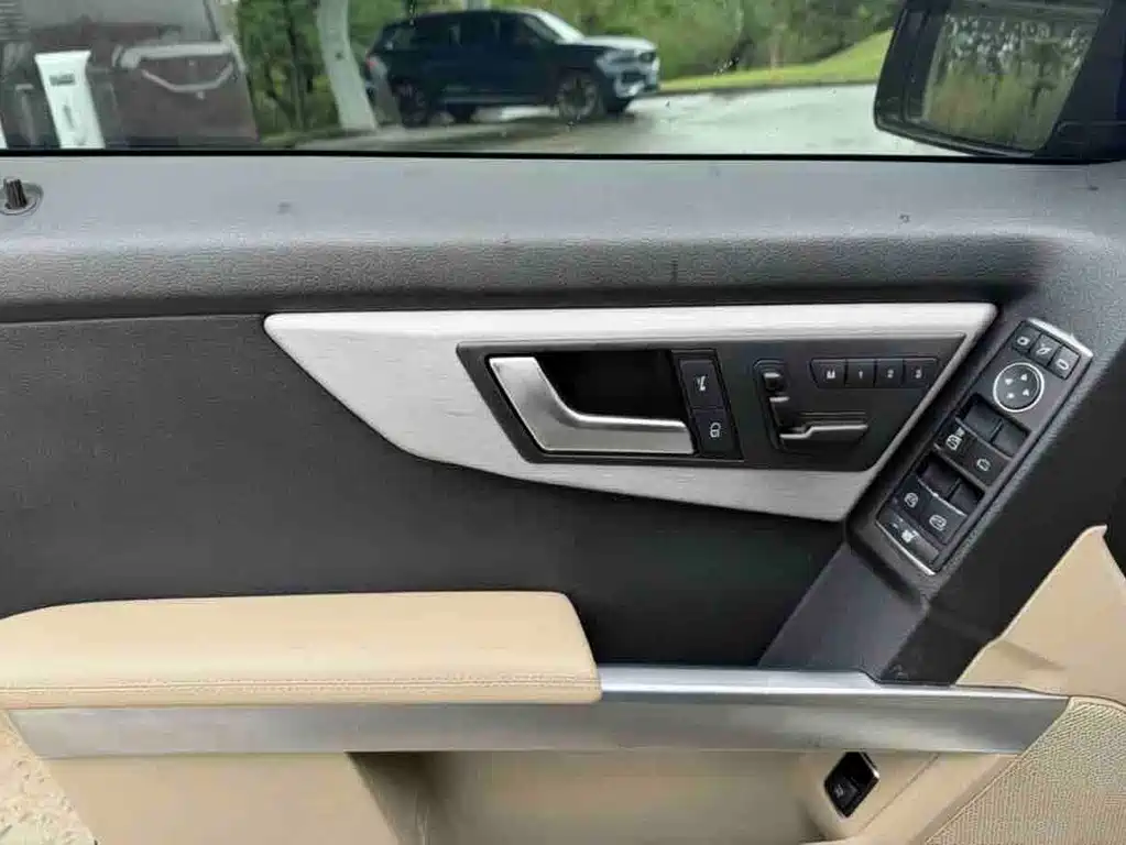 Mercedes-Benz GLK-Class — миниатюра 10