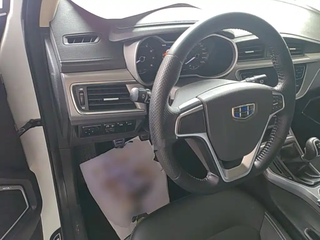 Geely Emgrand GS — миниатюра 11