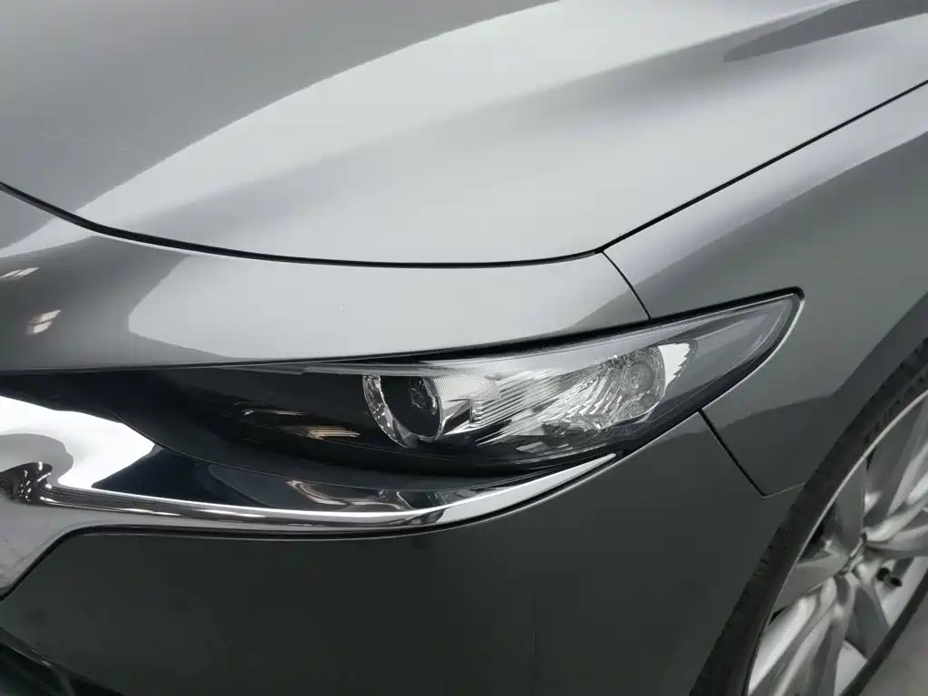 Mazda 3 Axela — миниатюра 7