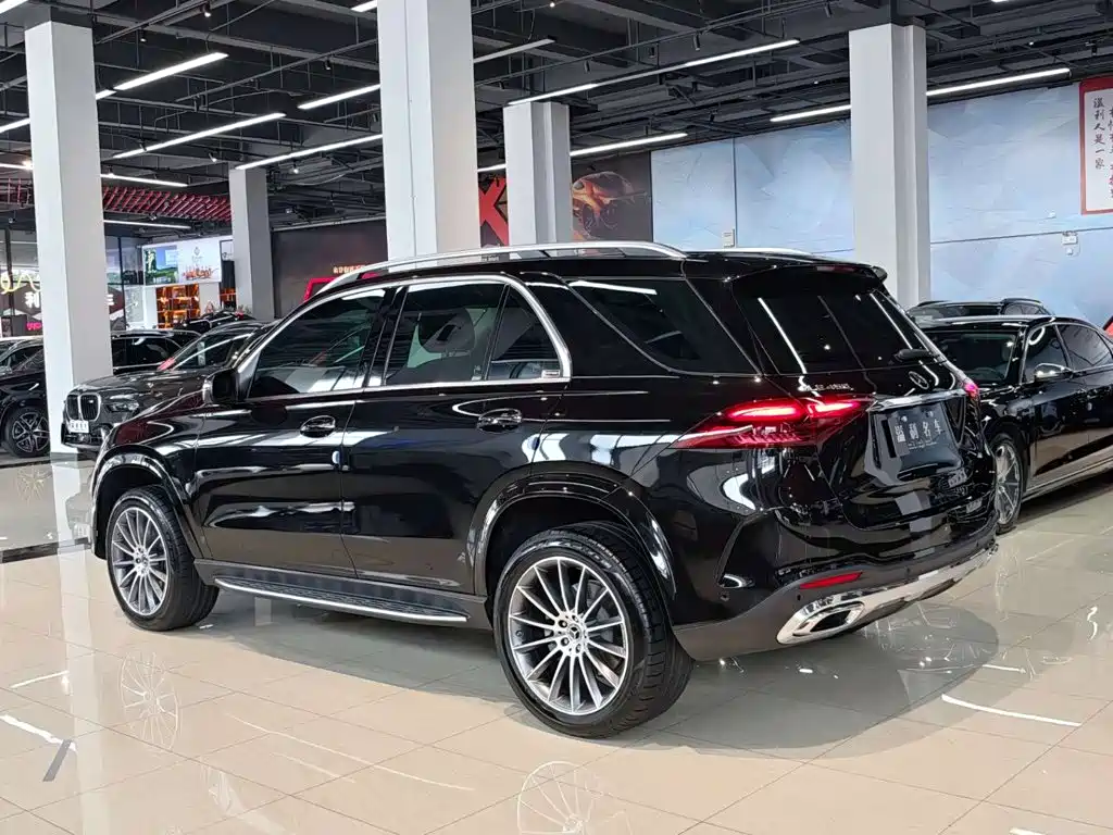 Mercedes-Benz GLE (Import) — миниатюра 6