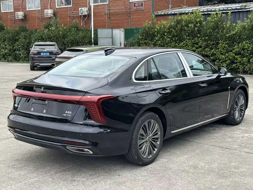 Hongqi Hongqi H5 — миниатюра 9