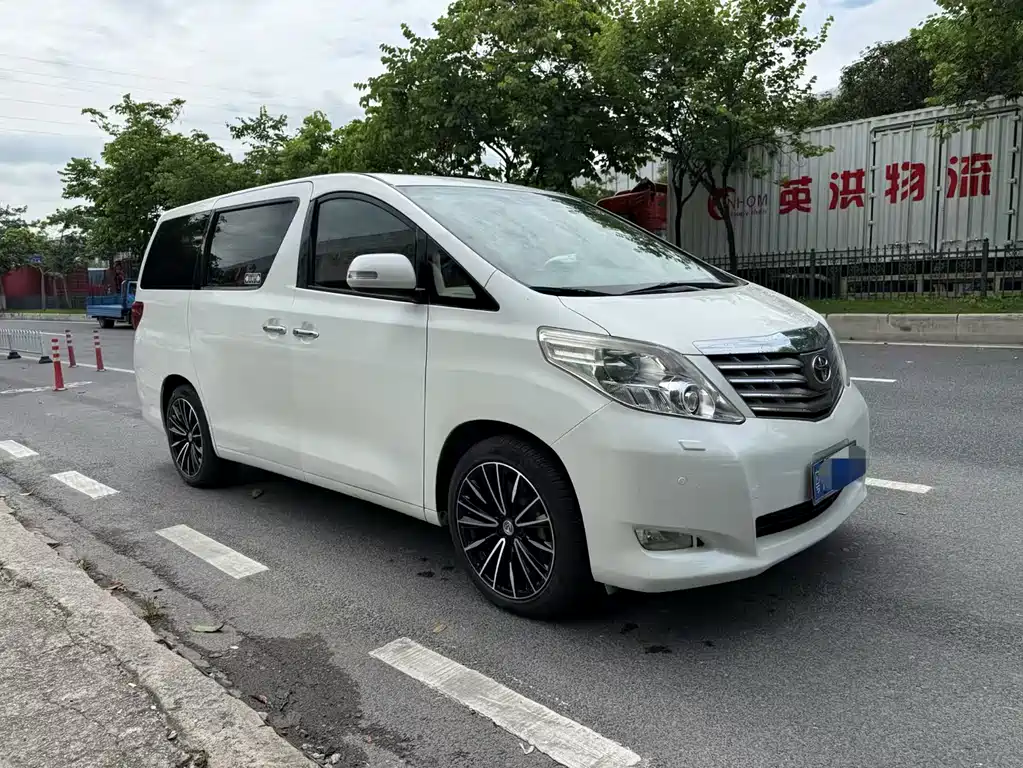 Toyota Alphard 2011 3.5L Luxury