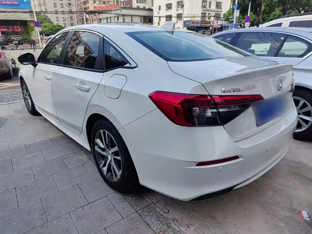 Honda Civic — миниатюра 5