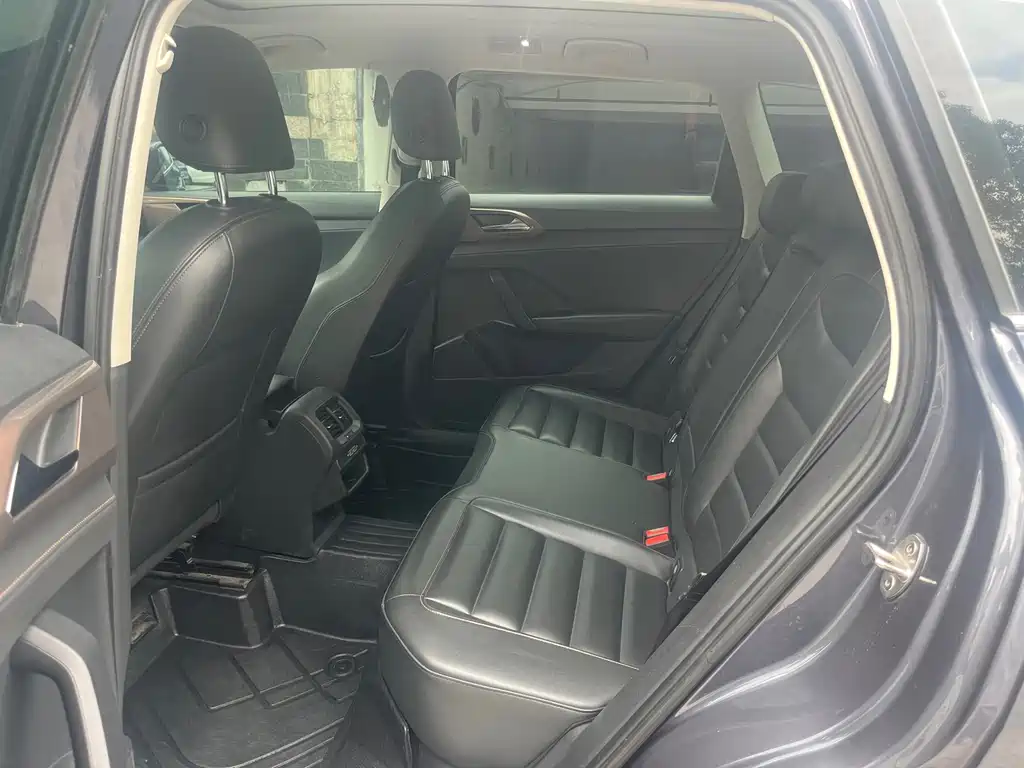 Volkswagen Tharu — миниатюра 11