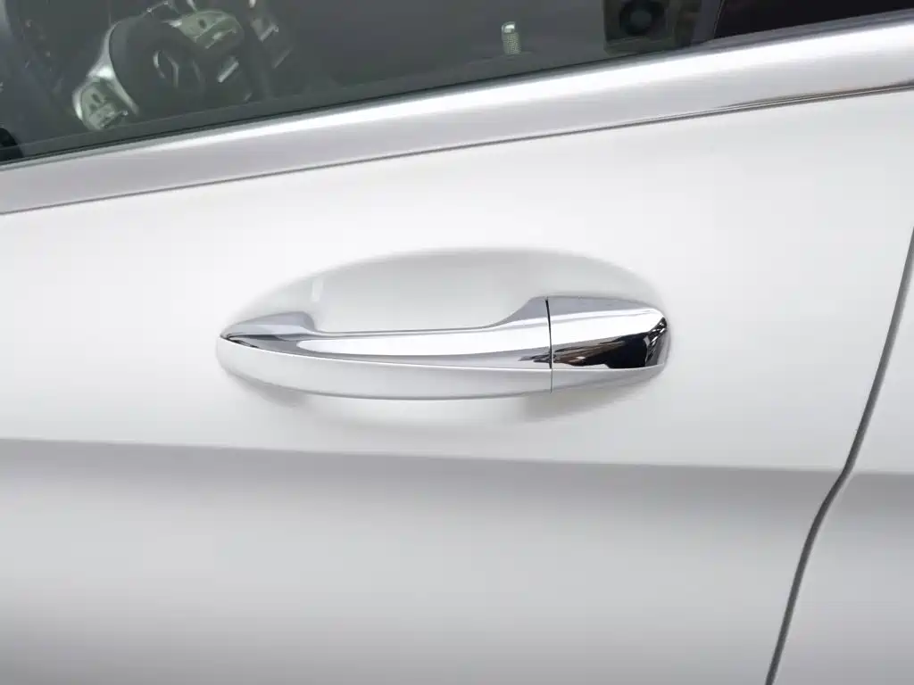 Mercedes-Benz C-Class — миниатюра 18