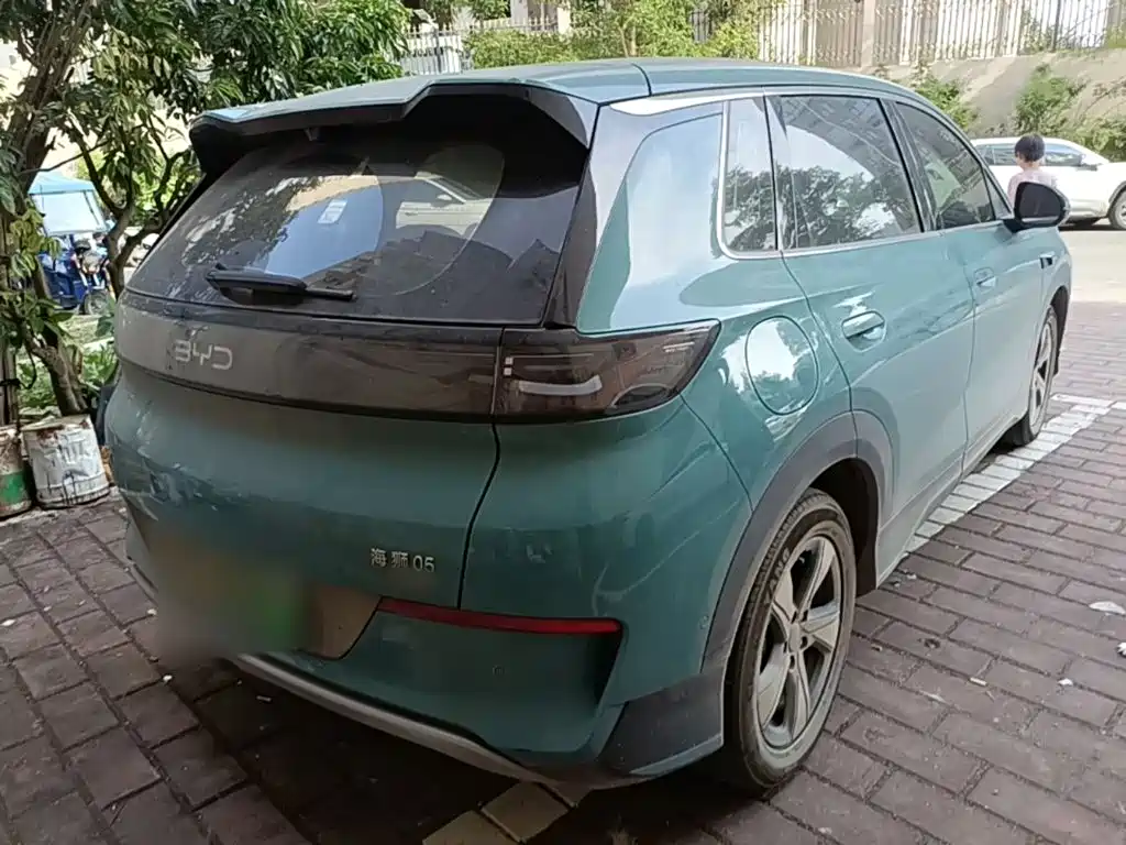 BYD Sealion 05 EV — миниатюра 7