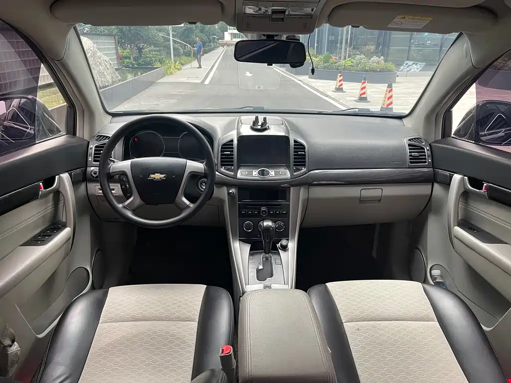 Chevrolet Captiva — миниатюра 4