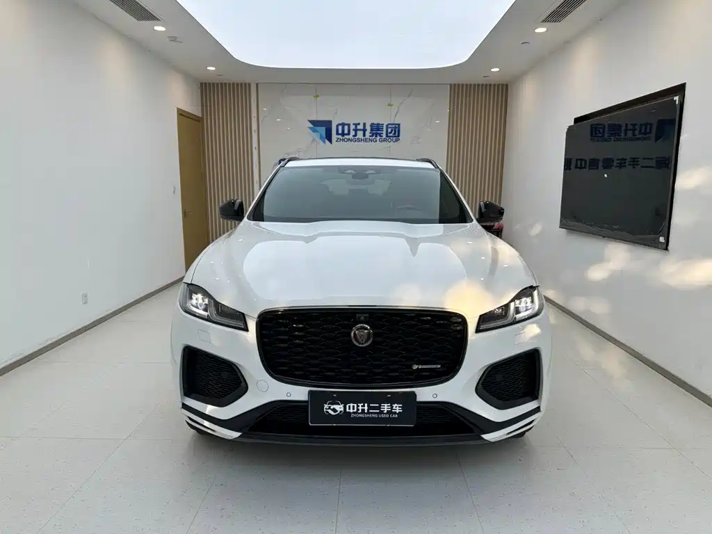 Jaguar F-Pace 2022 P250 R-Dynamic BLACK