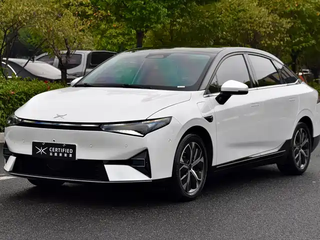 XPeng P5