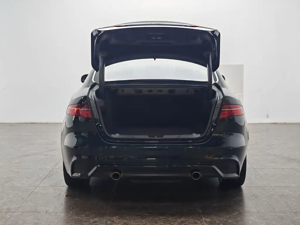 Jaguar XEL — миниатюра 12