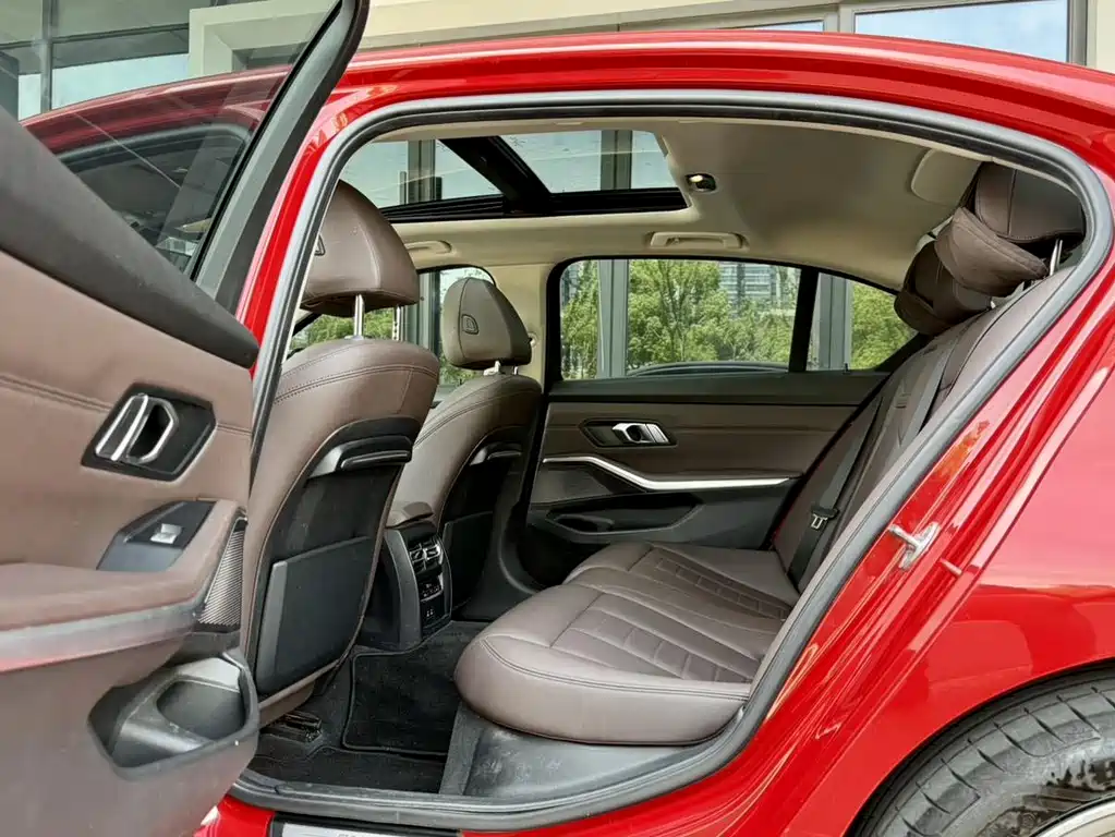 BMW 3 Series — миниатюра 9