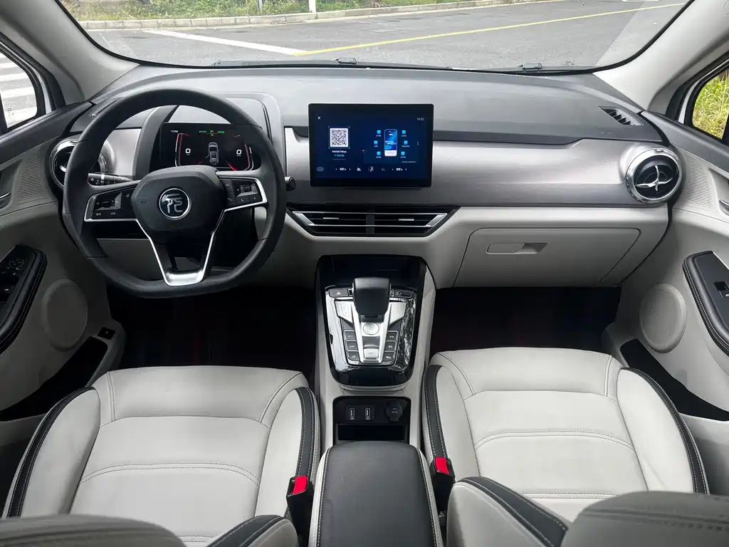BYD Yuan Pro — миниатюра 8