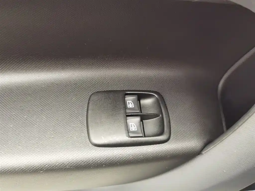 Smart fortwo 2018 1.0L 52 V