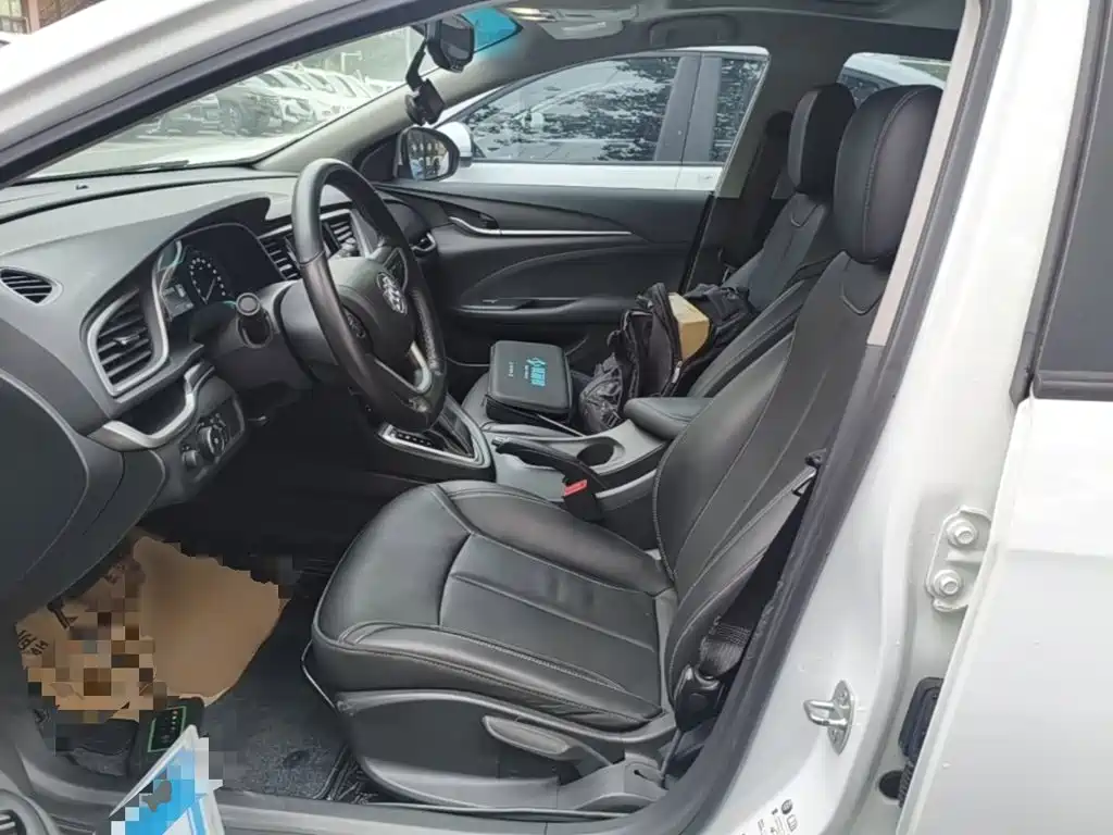 Buick Excelle — миниатюра 15