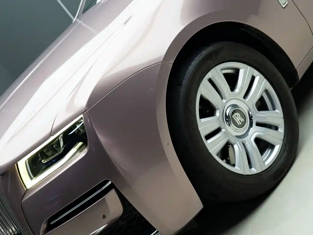 Rolls-Royce Ghost — миниатюра 3