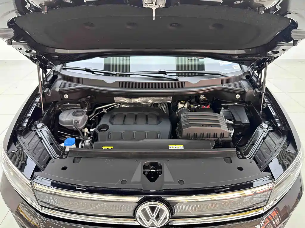 Volkswagen Talagon — миниатюра 6