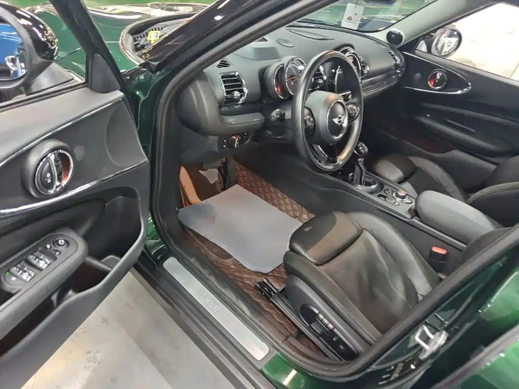 MINI Mini Clubman — миниатюра 16