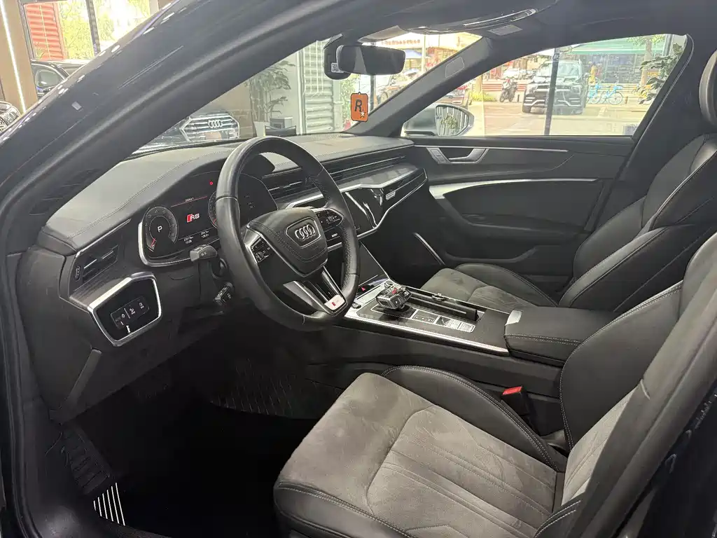 Audi A6L 2025 45 TFSI
