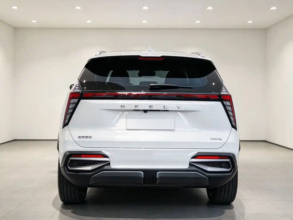 Geely Boyue L — миниатюра 15