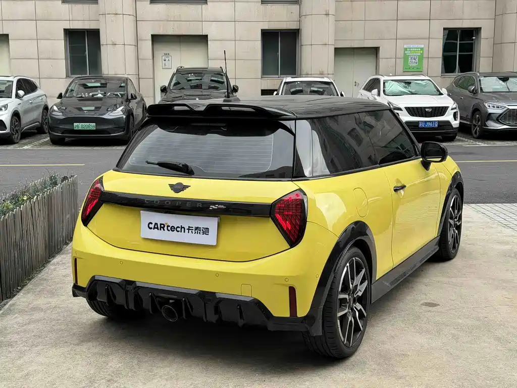 MINI Mini JCW — миниатюра 4