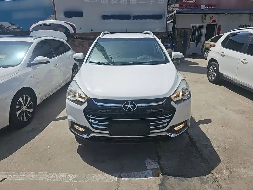 JAC S2 2015 1.5L MT Luxury