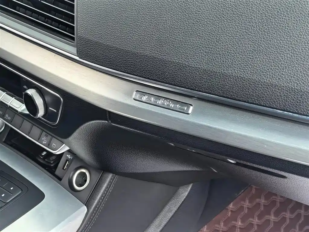 Audi Q5L — миниатюра 9