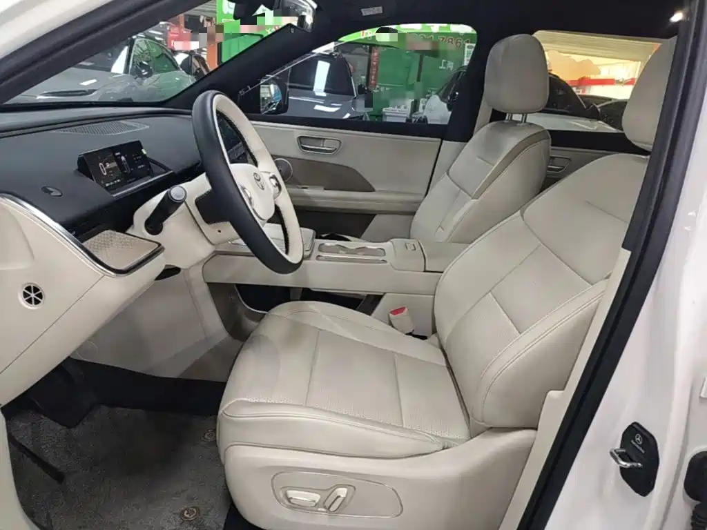 Toyota bZ3X — миниатюра 15