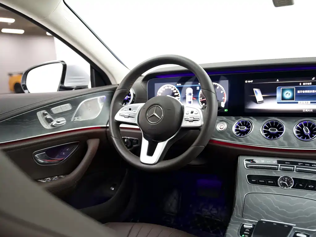 Mercedes-Benz CLS — миниатюра 12