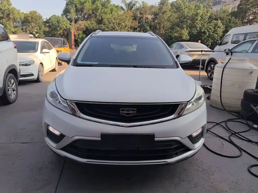Geely Emgrand GS — миниатюра 3
