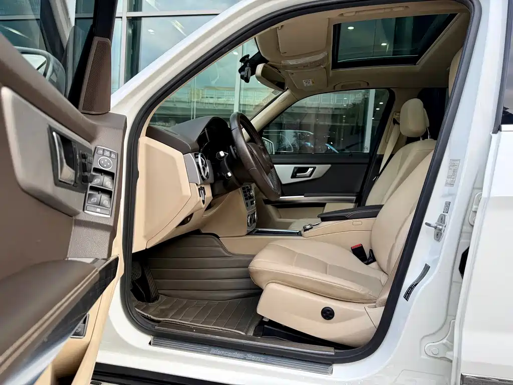 Mercedes-Benz GLK-Class — миниатюра 6
