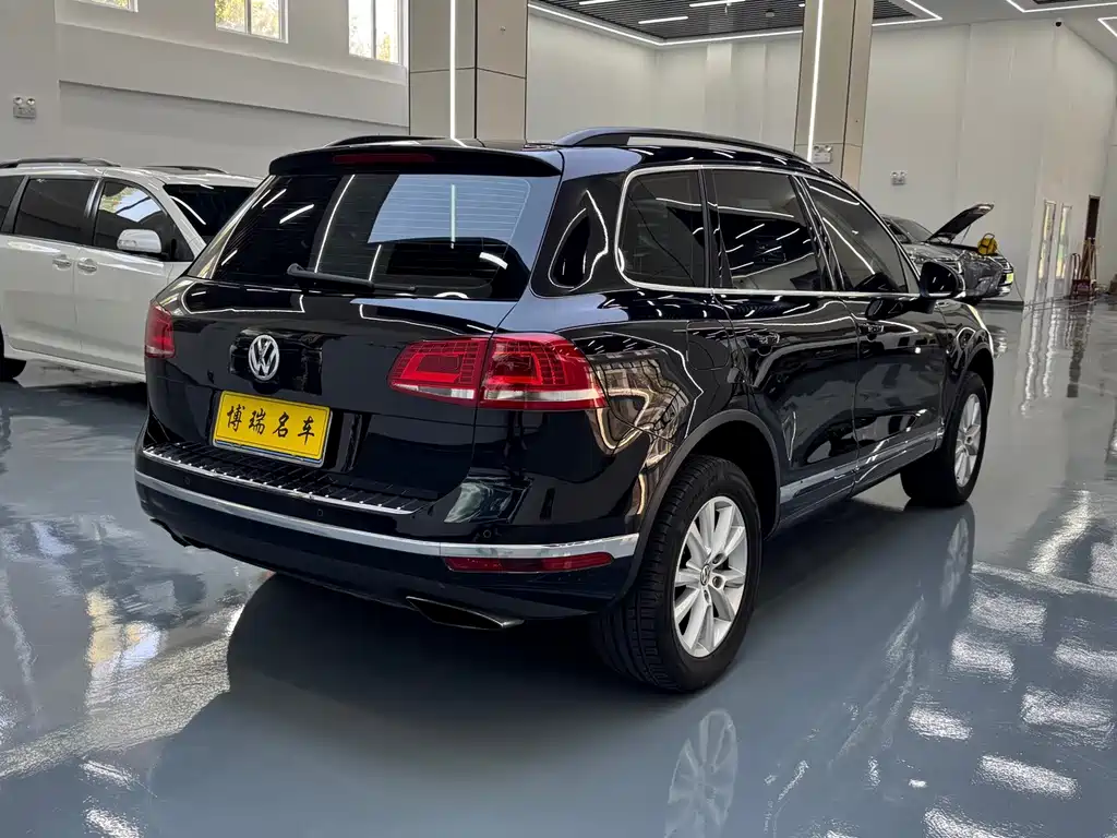 Volkswagen Touareg — миниатюра 17