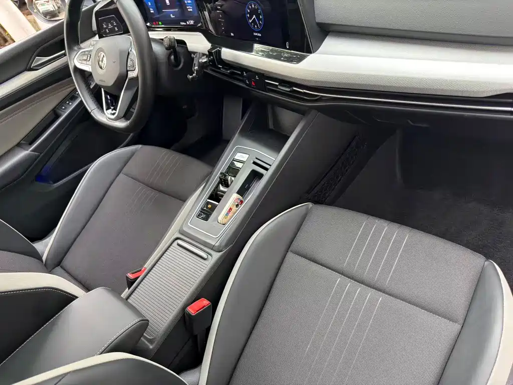 Volkswagen Golf — миниатюра 11