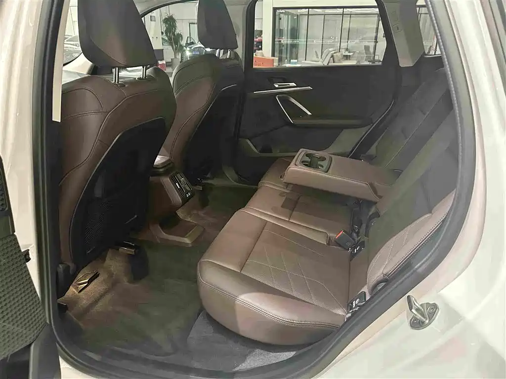 BMW X1 — миниатюра 13
