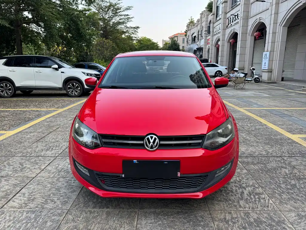 Volkswagen Polo — миниатюра 2