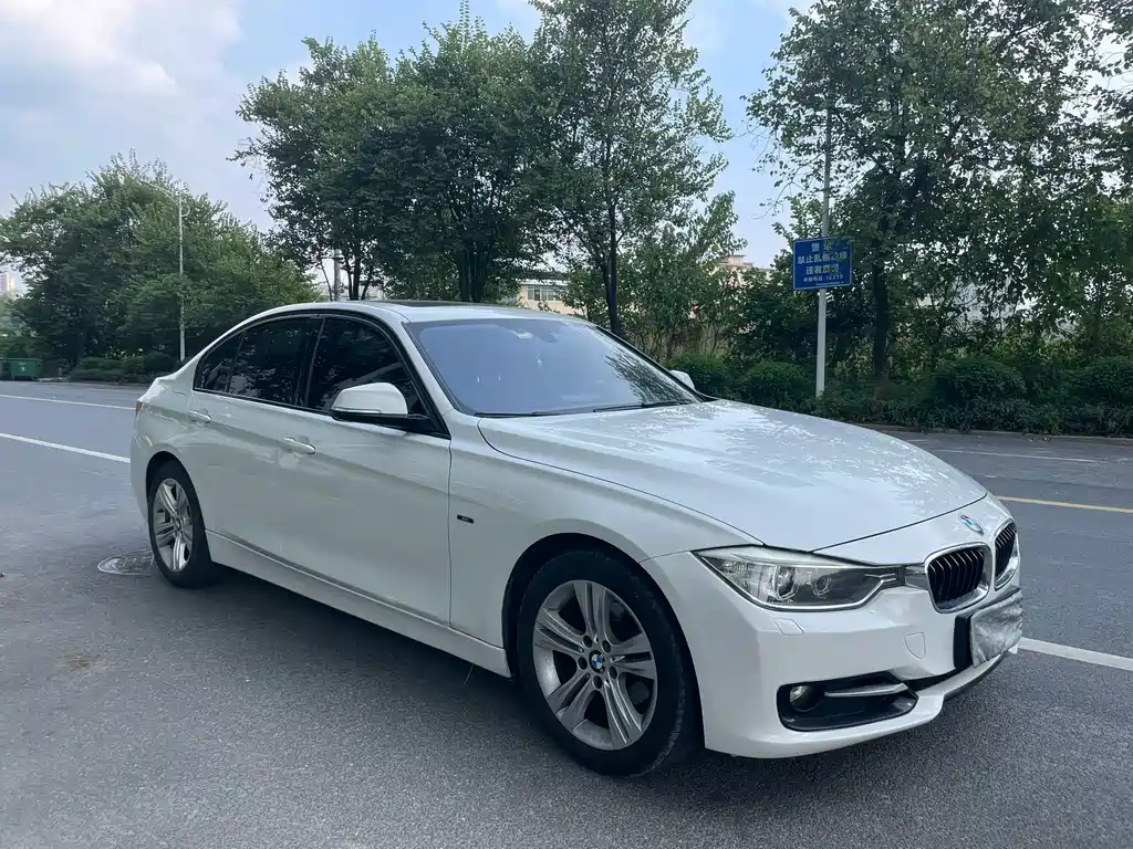 BMW 3 Series (Import) — миниатюра 2