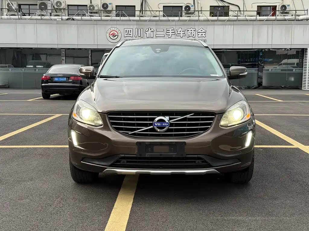 Volvo XC60 (Import) — миниатюра 2