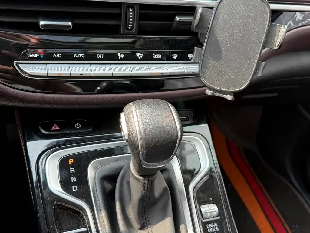 GAC Motor Trumpchi M6 — миниатюра 8